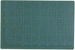 Profi-Cutting Mat, Schneide- und Schreibunterlage grün/schwarz, B x H mm: 600 x 450